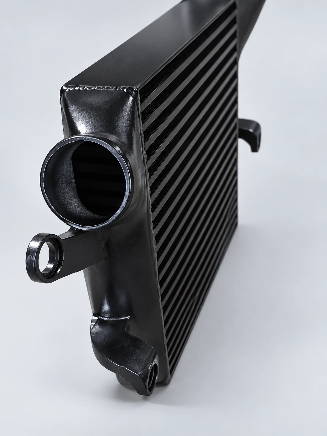 Ford Falcon XR6 FG / FGX: Air connection and mounting-hole detail