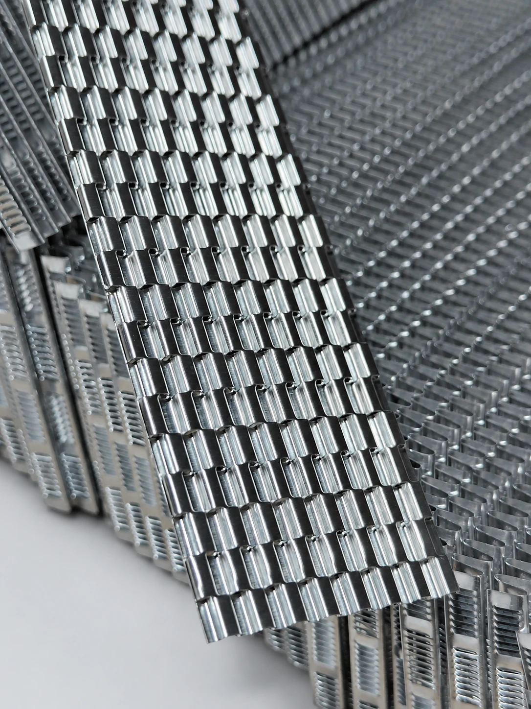 Oil cooler internal oil-passage fin photograph